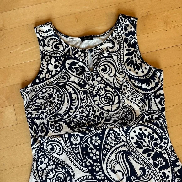 Talbots Navy/white print kniti jersey dress, M,  G1279 - Picture 6 of 8